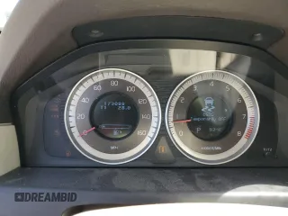2013 Volvo XC70 3.2L with VIN YV4940BZ6D1155351, listed as a Copart auction lot 67400114 with 173,088 mi miles and Salvage Title. Bid and sale history available at DreamBid. Image 9.