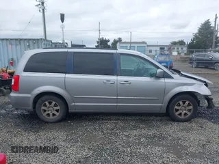 2013 Chrysler Town & Country Touring with VIN 2C4RC1BG2DR656629, listed as a IAAI auction lot 42024459 with 209,472 mi miles and . Bid and sale history available at DreamBid. Image 14.