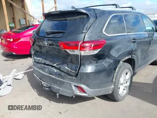 2017 Toyota Highlander Limited with VIN 5TDDZRFH5HS451698, listed as a IAAI auction lot 42233035 with 79,746 mi miles and . Bid and sale history available at DreamBid. Image 18.