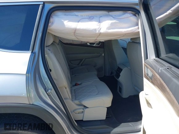2024 Volkswagen Atlas SEL Premium R-Line с VIN 1V2FR2CA4RC591508, выставлен на аукционе IAAI как лот 41660452 с пробегом 1 783 миль миль и . История ставок и продаж доступна на DreamBid. Изображение 8.
