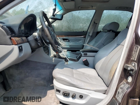 1995 BMW 7 Series 740i with VIN WBAGF6325SDH05563, listed as a Copart auction lot 60356245 with 153,155 mi miles and Clean title. Bid and sale history available at DreamBid. Image 7.
