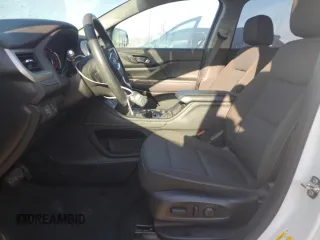 2020 GMC Acadia SLE z VIN 1GKKNRLS4LZ159930, wystawiony jako Copart lot #50037055 z przebiegiem 27 953 mil mil oraz Szkoda całkowita • Salvage title. Historia ofert i sprzedaży dostępna na DreamBid. Obrazek 7.