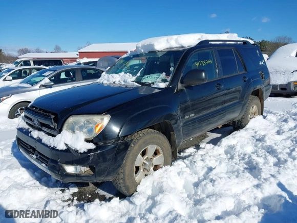 2004 Toyota 4Runner SR5 with VIN JTEBT14R640042690, listed as a IAAI auction lot 41235707 with 203,140 mi miles. Bid and sale history available at carsss.com. Image 2.