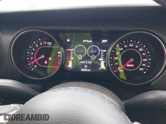 2022 Jeep Gladiator Rubicon with VIN 1C6JJTBG7NL145501, listed as a IAAI auction lot 41506842 with 20,593 mi miles and . Bid and sale history available at DreamBid. Image 7.
