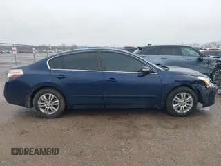 2012 Nissan Altima S z VIN 1N4AL2AP7CC156709, wystawiony jako IAAI lot #41558118 z przebiegiem 118 307 mil mil oraz . Historia ofert i sprzedaży dostępna na DreamBid. Obrazek 13.