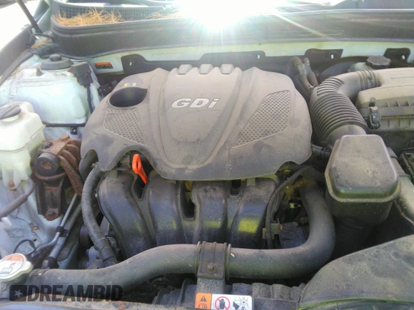 2014 Hyundai Sonata SE with VIN 5NPEC4AC3EH896740, listed as a IAAI auction lot 40032340 with 131,394 mi miles and . Bid and sale history available at DreamBid. Image 10.