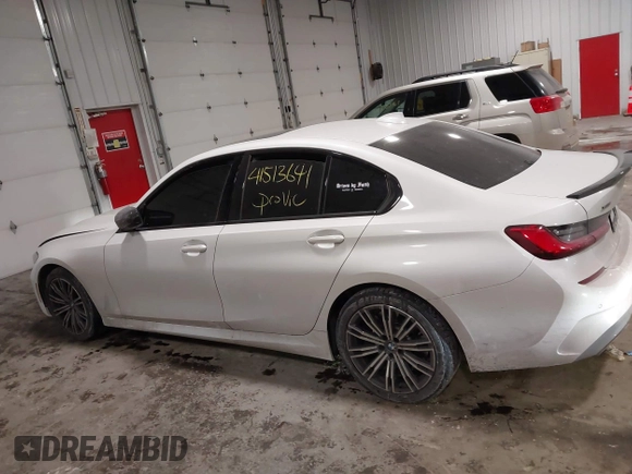 2020 BMW 3 Series M340i xDrive with VIN WBA5U9C08LFJ73063, listed as a IAAI auction lot 41513641 with 52,431 mi miles and . Bid and sale history available at DreamBid. Image 14.