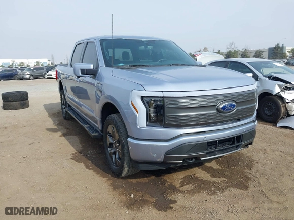 2022 Ford F-150 Lightning Pro with VIN 1FTVW1EL0NWG16234, listed as a IAAI auction lot 41220079 with 40,541 mi miles. Bid and sale history available at carsss.com. Image 1.