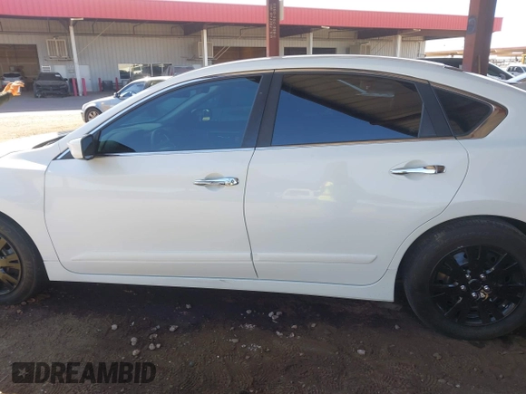 2016 Nissan Altima S with VIN 1N4AL3AP3GN345468, listed as a IAAI auction lot 42140543 with 52,704 mi miles and . Bid and sale history available at DreamBid. Image 14.