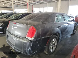 2016 Chrysler 300 Limited with VIN 2C3CCAAG6GH252691, listed as a Copart auction lot 43230275 with Not Provided miles and Clean Title. Bid and sale history available at carsss.com. Image 3.