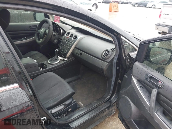 2011 Mazda CX-7 i Sport with VIN JM3ER2B59B0388159, listed as a IAAI auction lot 41958972 with 214,741 mi miles. Bid and sale history available at carsss.com. Image 5.