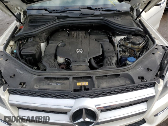 2016 Mercedes-Benz GL with VIN 4JGDF6EE3GA698255, listed as a Copart auction lot 83559684 with 105,421 mi miles and Non Repairable. Bid and sale history available at carsss.com. Image 12.