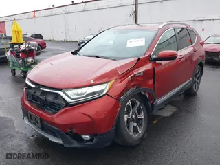 2017 Honda CR-V Touring with VIN 2HKRW2H9XHH683988, listed as a IAAI auction lot 41740218 with 55,488 mi miles. Bid and sale history available at carsss.com. Image 6.
