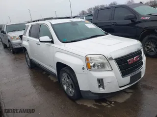 2013 GMC Terrain SLE with VIN 2GKALSEK0D6117564, listed as a IAAI auction lot 41982044 with 261,875 mi miles. Bid and sale history available at carsss.com. Image 1.