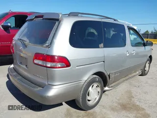 2002 Toyota Sienna LE z VIN 4T3ZF13C12U432578, wystawiony jako IAAI lot #42300813 z przebiegiem 213 088 mil mil oraz . Historia ofert i sprzedaży dostępna na DreamBid. Obrazek 4.