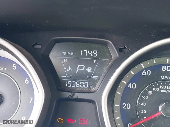 2015 Hyundai Elantra Limited with VIN KMHDH4AE2FU329517, listed as a IAAI auction lot 41951396 with 193,600 mi miles. Bid and sale history available at carsss.com. Image 7.