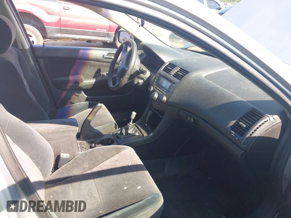 2003 Honda Accord LX z VIN 1HGCM55393A079072, wystawiony jako IAAI lot #42466951 z przebiegiem 217 569 mil mil oraz . Historia ofert i sprzedaży dostępna na DreamBid. Obrazek 5.