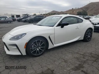2024 Toyota GR86 with VIN JF1ZNBB10R9754699, listed as a Copart auction lot 84307534 with 2,078 mi miles and Salvage Title. Bid and sale history available at carsss.com. Image 1.