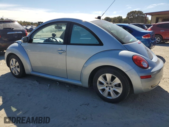 2010 Volkswagen Beetle with VIN 3VWRG3AG8AM017804, listed as a Copart auction lot 76445114 with 114,263 mi miles and Salvage title. Bid and sale history available at DreamBid. Image 2.
