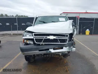 2007 Chevrolet Silverado 2500HD Classic LT3 with VIN 1GCHK29DX7E111151, listed as a IAAI auction lot 41586448 with 139,164 mi miles. Bid and sale history available at carsss.com. Image 12.