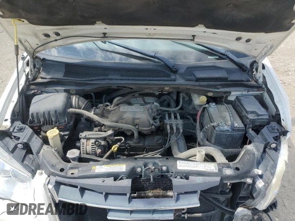 2010 Chrysler Town & Country Touring with VIN 2A4RR5D14AR260321, listed as a Copart auction lot 52700615 with 214,498 mi miles and Salvage Title. Bid and sale history available at DreamBid. Image 13.