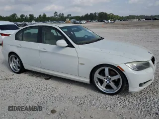 2011 BMW 3 Series 328i with VIN WBAPH5G54BNM74347, listed as a Copart auction lot 53882505 with 96,229 mi miles and Clean Title. Bid and sale history available at carsss.com. Image 4.