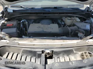 2021 Chevrolet Suburban LT z VIN 1GNSCCKD2MR265366, wystawiony jako Copart lot #55333565 z przebiegiem 106 345 mil mil oraz Szkoda całkowita • Salvage title. Historia ofert i sprzedaży dostępna na DreamBid. Obrazek 11.