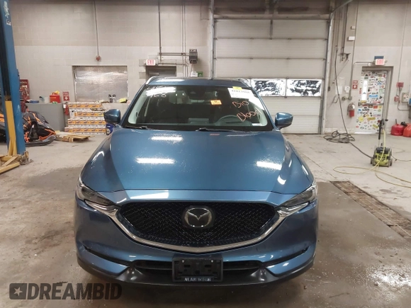 2018 Mazda CX-5 S Premium with VIN JM3KFBDMXJ1376045, listed as a IAAI auction lot 41813968 with 90,378 mi miles and . Bid and sale history available at DreamBid. Image 13.