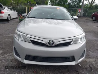 2012 Toyota Camry L z VIN 4T1BF1FK3CU047697, wystawiony jako IAAI lot #42419293 z przebiegiem 56 082 mil mil oraz . Historia ofert i sprzedaży dostępna na DreamBid. Obrazek 12.