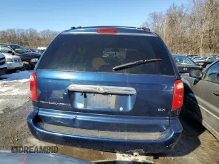 2002 Chrysler Town & Country EX with VIN 2C8GP74L22R503107, listed as a Copart auction lot 88330165 with 285,216 mi miles and Salvage Title. Bid and sale history available at carsss.com. Image 6.