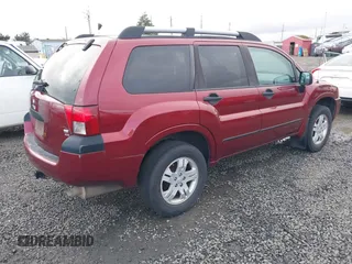 2005 Mitsubishi Endeavor LS with VIN 4A4MN21S15E067384, listed as a IAAI auction lot 41623082 with 108,843 mi miles. Bid and sale history available at carsss.com. Image 4.