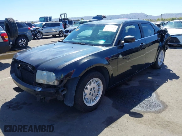 2007 Chrysler 300 with VIN 2C3KA43R47H888706, listed as a IAAI auction lot 41849210 with 135,156 mi miles. Bid and sale history available at carsss.com. Image 2.