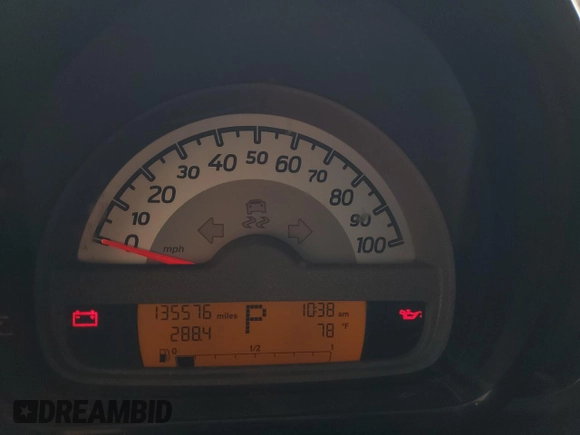 2015 Smart fortwo Passion with VIN WMEEJ3BA0FK797374, listed as a Copart auction lot 64472605 with 135,576 mi miles and Clean title. Bid and sale history available at DreamBid. Image 9.