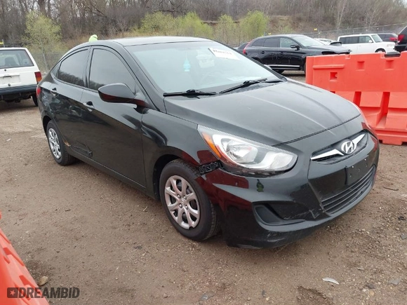 2013 Hyundai Accent GLS with VIN KMHCT4AE4DU581258, listed as a IAAI auction lot 42084764 with 186,355 mi miles. Bid and sale history available at carsss.com. Image 1.