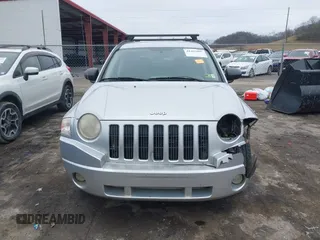 2008 Jeep Compass Sport with VIN 1J8FT47078D755562, listed as a IAAI auction lot 41493097 with 120,502 mi miles. Bid and sale history available at carsss.com. Image 12.