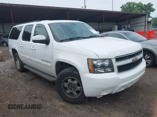 2007 Chevrolet Suburban LT z VIN 1GNFK16387J280516, wystawiony jako IAAI lot #42475152 z przebiegiem 204 923 mil mil oraz . Historia ofert i sprzedaży dostępna na DreamBid. Obrazek 1.
