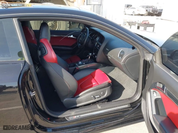 2014 Audi S5 Prestige with VIN WAUVGAFR5EA040599, listed as a IAAI auction lot 41856135 with 70,590 mi miles. Bid and sale history available at carsss.com. Image 5.