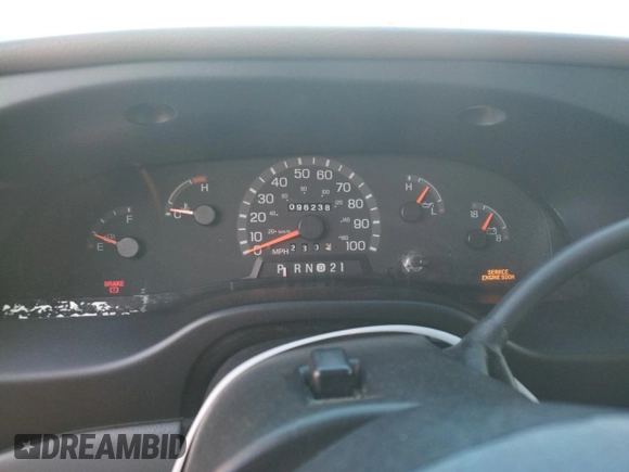 1999 Ford Econoline Passenger XL with VIN 1FBSS31L6XHC07800, listed as a Copart auction lot 83122494 with 96,238 mi miles and Clean Title. Bid and sale history available at DreamBid. Image 9.