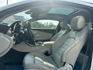 2017 Mercedes-Benz C 300 z VIN WDDWJ4KB0HF365600, wystawiony jako Copart lot #61332505 z przebiegiem 90 209 mil mil oraz Czysty tytuł • Clean title. Historia ofert i sprzedaży dostępna na DreamBid. Obrazek 13.