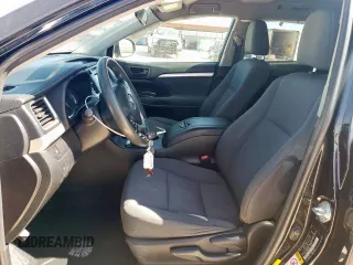 2018 Toyota Highlander LE with VIN 5TDZARFH1JS040530, listed as a Copart auction lot 57434705 with 112,912 mi miles and Salvage title. Bid and sale history available at DreamBid. Image 7.