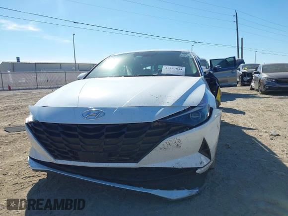 2022 Hyundai Elantra SEL z VIN 5NPLS4AG5NH070288, wystawiony jako IAAI lot #41253844 z przebiegiem 47 155 mil mil oraz . Historia ofert i sprzedaży dostępna na DreamBid. Obrazek 6.
