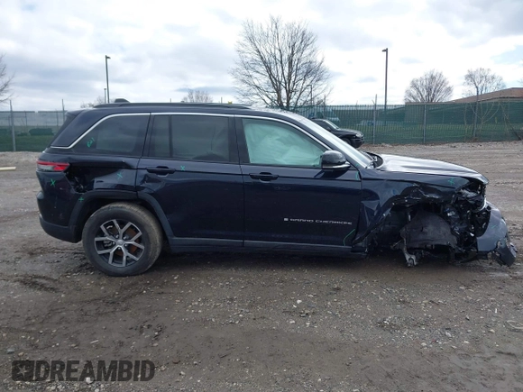 2024 Jeep Grand Cherokee Limited with VIN 1C4RJHBG2RC200659, listed as a IAAI auction lot 41806655 with 7,389 mi miles and . Bid and sale history available at DreamBid. Image 12.