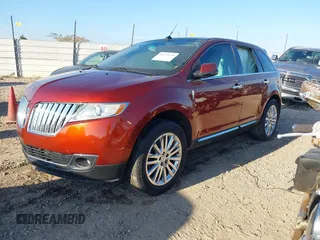 2014 Lincoln MKX with VIN 2LMDJ8JK2EBL00416, listed as a IAAI auction lot 40693429 with 118,427 mi miles. Bid and sale history available at carsss.com. Image 17.