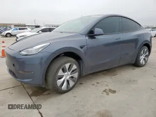 2023 Tesla Model Y Long Range z VIN 7SAYGDEE1PA042327, wystawiony jako Copart lot #55315085 z przebiegiem 38 063 mil mil oraz Szkody całkowita. Historia ofert i sprzedaży dostępna na DreamBid. Obrazek 1.