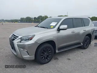 2021 Lexus GX 460 Premium z VIN JTJAM7BX2M5298598, wystawiony jako IAAI lot #41875695 z przebiegiem 48 822 mil mil oraz . Historia ofert i sprzedaży dostępna na DreamBid. Obrazek 17.