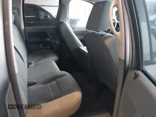 2006 Dodge 1500 SLT z VIN 1D7HA18N06S680362, wystawiony jako IAAI lot #41836625 z przebiegiem 201 180 mil mil oraz . Historia ofert i sprzedaży dostępna na DreamBid. Obrazek 8.