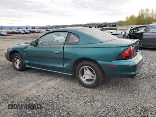 1997 Ford Mustang with VIN 1FALP4044VF101619, listed as a Copart auction lot 52646555 with 189,003 mi miles and Salvage Title. Bid and sale history available at carsss.com. Image 2.