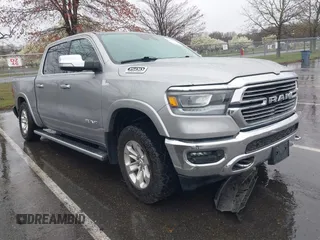 2021 Ram 1500 Laramie z VIN 1C6SRFJT6MN580347, wystawiony jako IAAI lot #41966270 z przebiegiem 48 710 mil mil oraz . Historia ofert i sprzedaży dostępna na DreamBid. Obrazek 1.