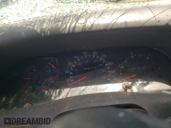 1999 Ford F-250 XL z VIN 1FTNW21F6XEE96518, wystawiony jako Copart lot #60648775 z przebiegiem 288 719 mil mil oraz Nie do naprawy • Non repairable. Historia ofert i sprzedaży dostępna na DreamBid. Obrazek 9.