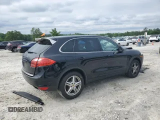 2014 Porsche Cayenne z VIN WP1AA2A21ELA92785, wystawiony jako Copart lot #56255925 z przebiegiem 116 925 mil mil oraz Szkody całkowita. Historia ofert i sprzedaży dostępna na DreamBid. Obrazek 3.